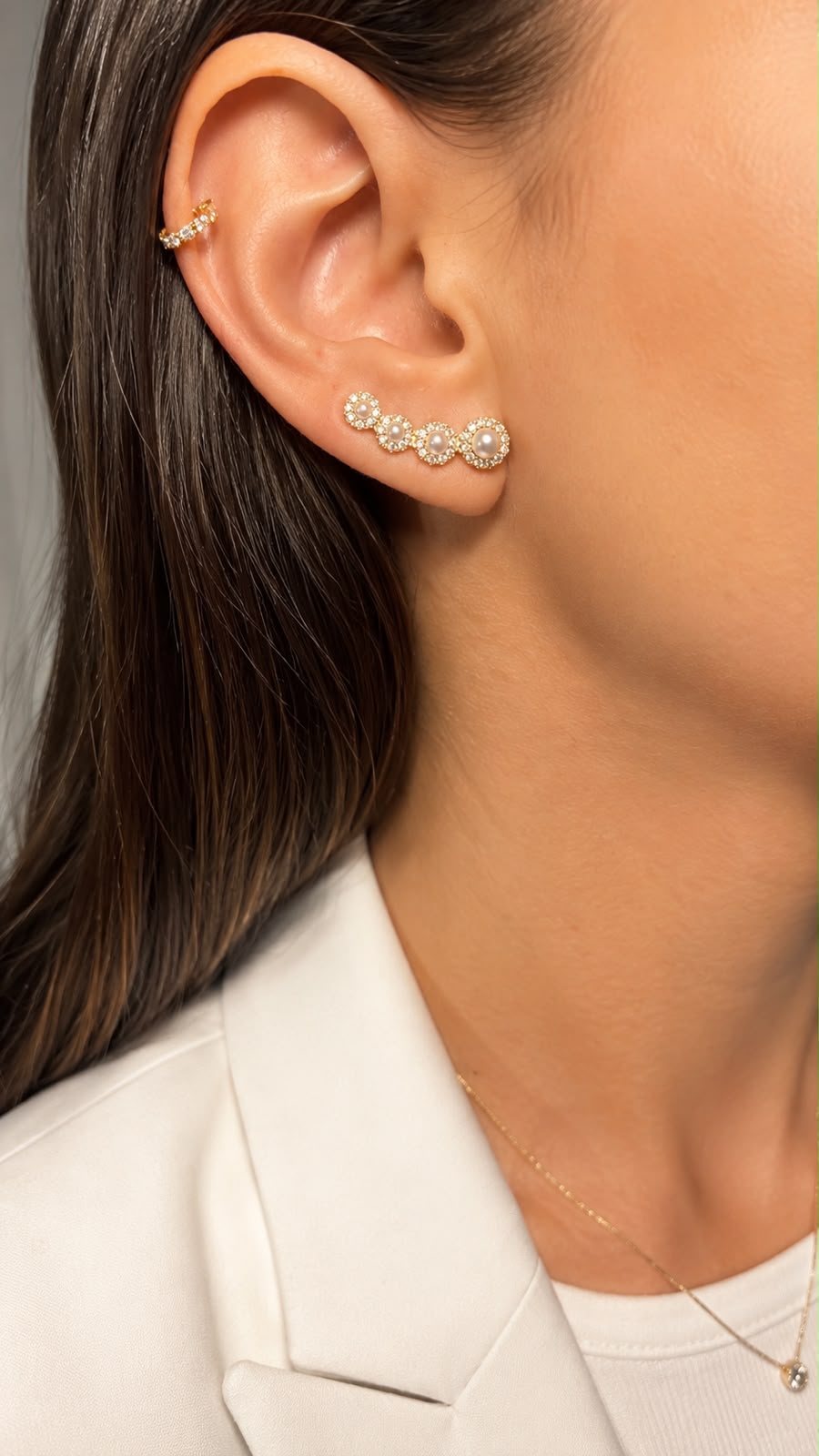 Brinco Ear Climber Pérolas & Zircônias