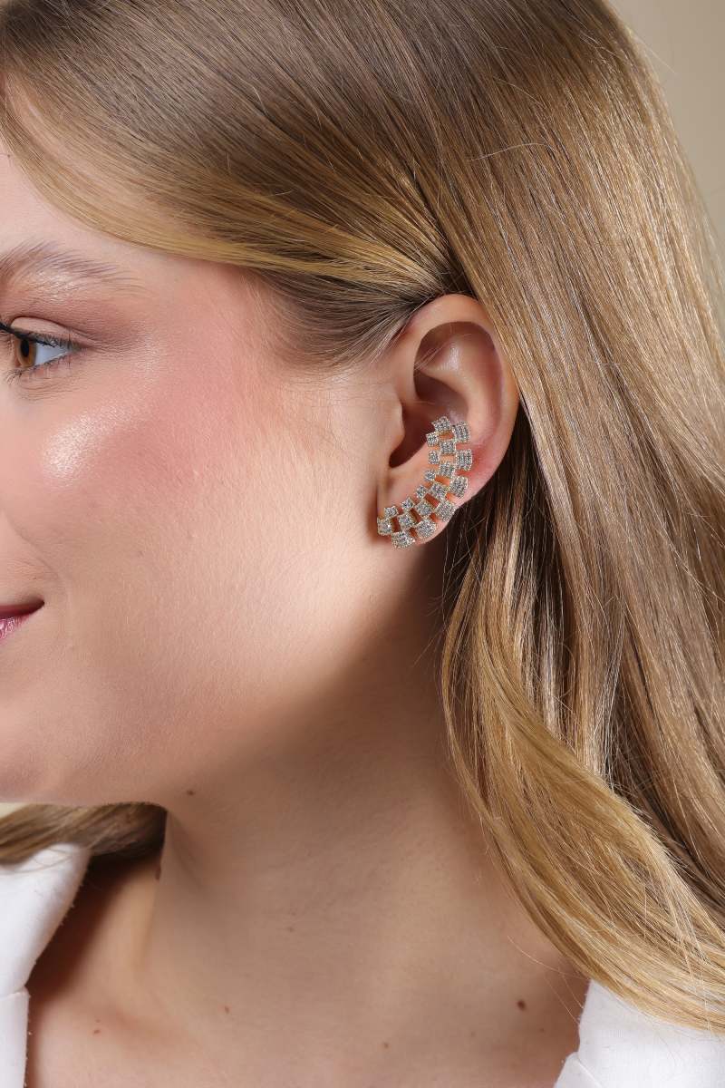 BRINCO EAR CUFF PATRICIA - OURO