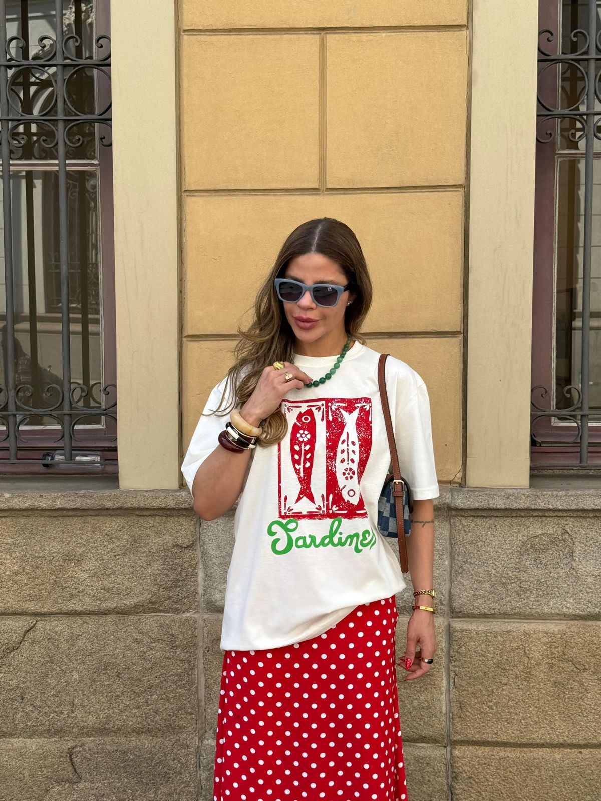 T-SHIRT SARDINHA MOLDURA VERMELHA