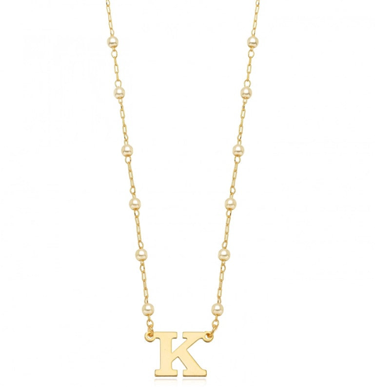 Colar Inicial com Pérolas – Banho de Ouro 18k