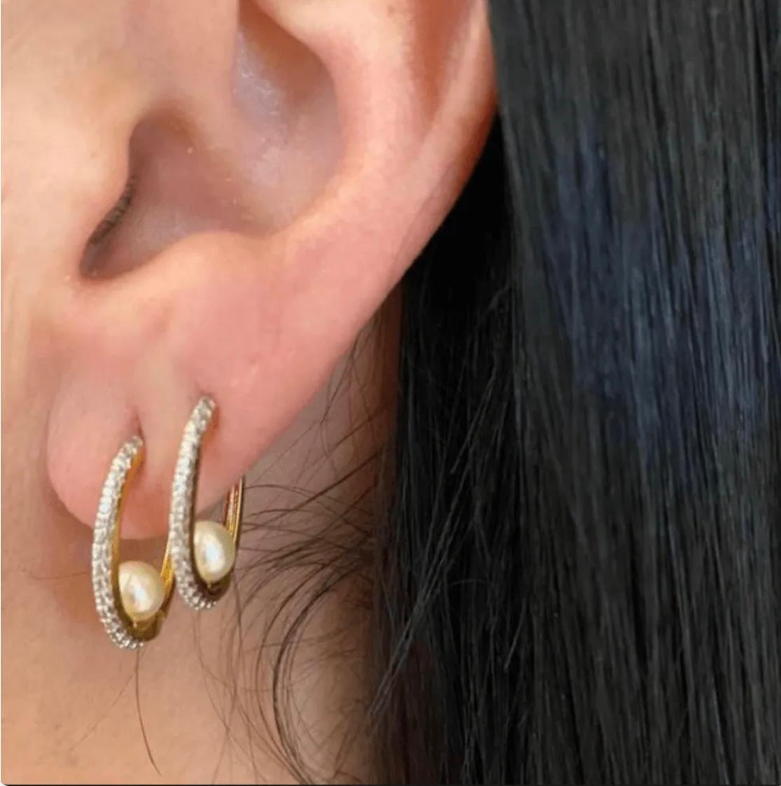 BRINCO EMILY PÉROLA