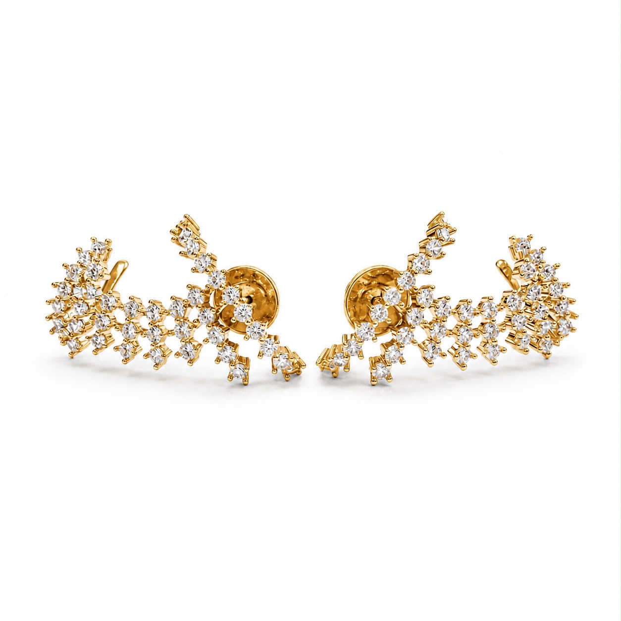 Brinco Ear Cuff cascata cravejado