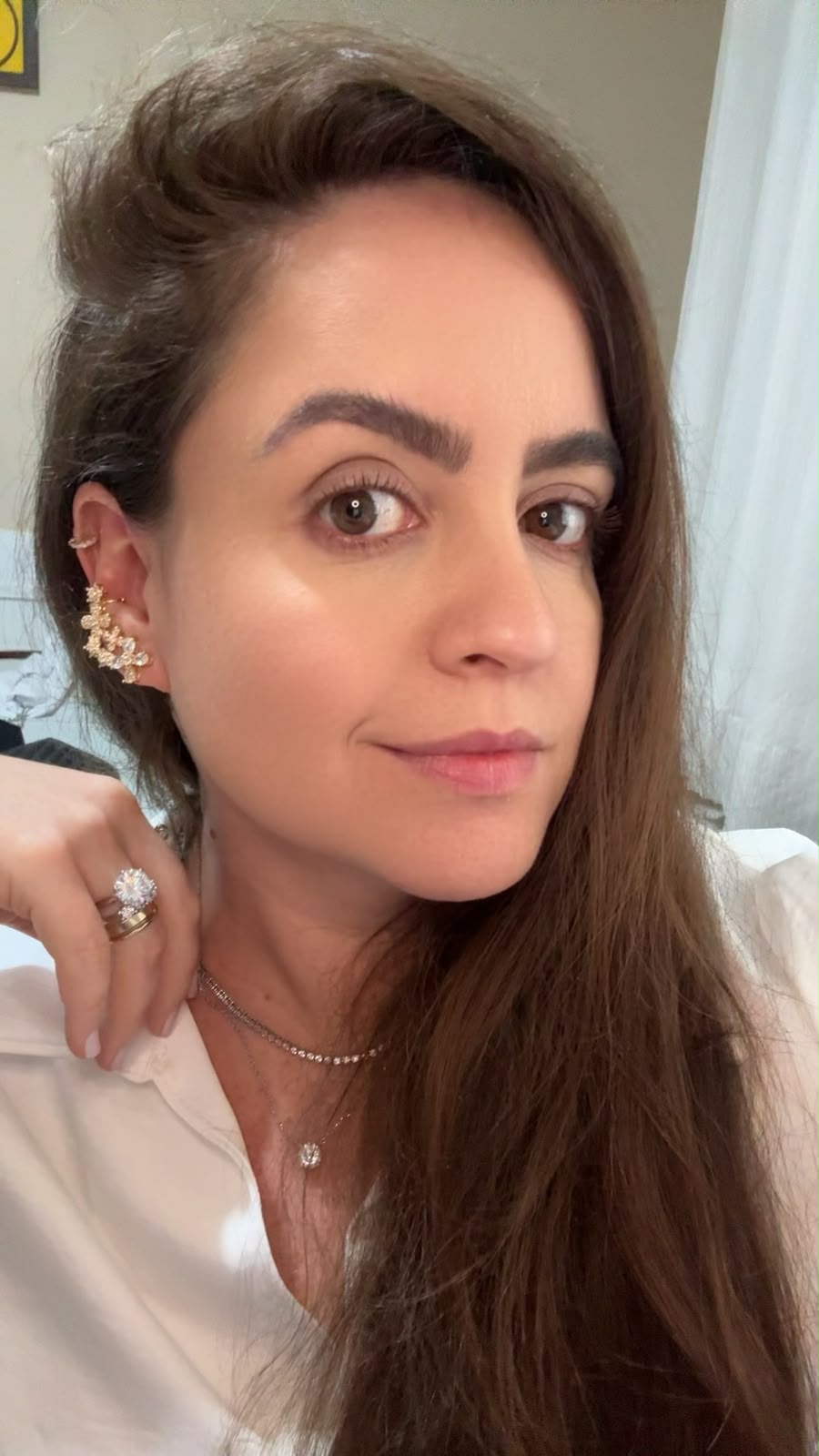 Brinco Ear Cuff Floral Cravejado